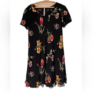 Forever 21 Black Floral Short Sleeve Tee
